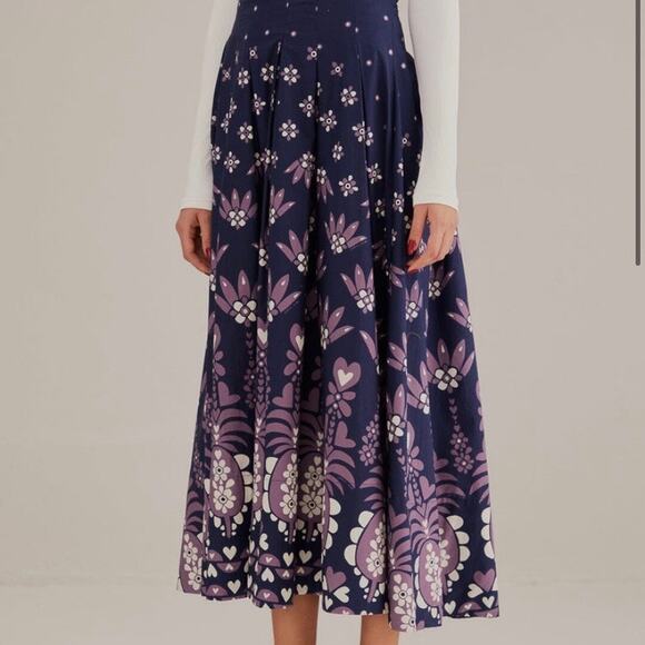FARM Rio Dresses & Skirts - Farm Rio Ainika Martina Dark Blue Midi Skirt Pineapple 100% Cotton Scalloped